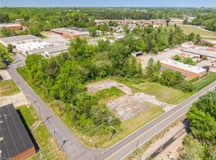 2138 Surrett Dr, High Point, NC 27263