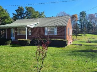 2258 Riverside Rd, Marion, VA 24354