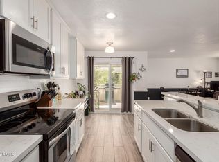 756 E Eugie Ave, Phoenix, AZ 85022