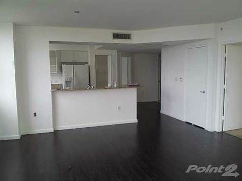 3rd image of 19501 W Country Club Dr APT 1204