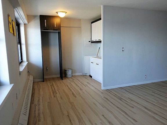 2nd image of 1370 Saint Nicholas Ave APT 23L
