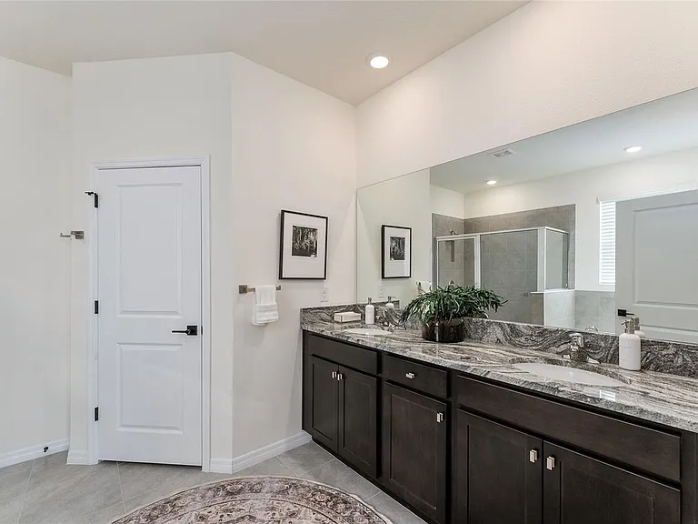 5254 NW 43rd Lane Rd — Photo 34