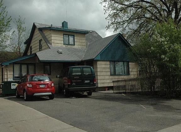 3rd image of 4048 28th Ave S