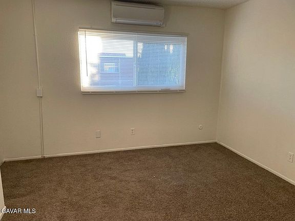 2nd image of 324 East Ave #Q7-324c