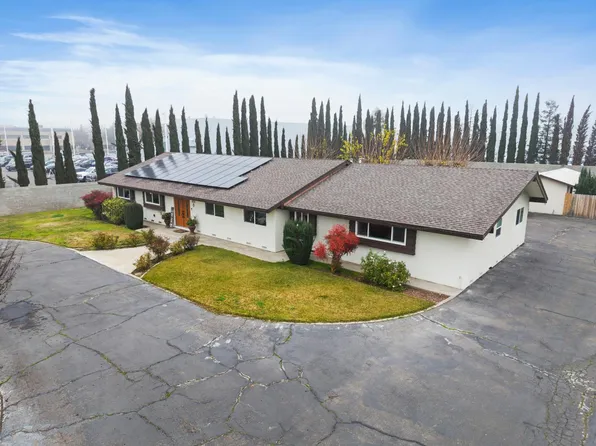 351 N Peach Ave, Clovis, CA 93612