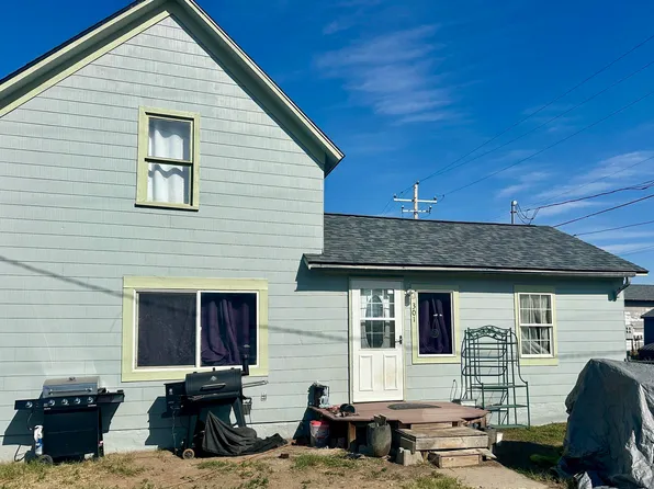 301 S 2nd St, Worland, WY 82401