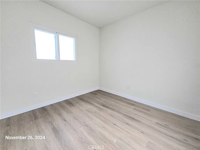 10916 S Inglewood Ave #1/2 — Photo 13