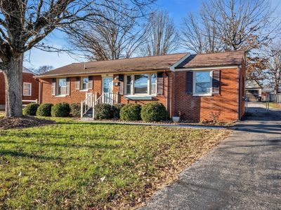 555 Ashe Ave, New Johnsonville, TN, 37134