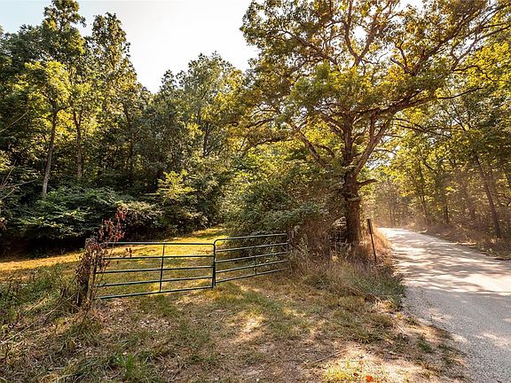 2nd image of 0 W Kane Rd