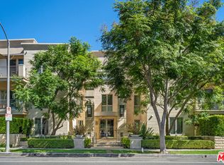 1318 Roxbury Dr #210, Los Angeles, CA 90035