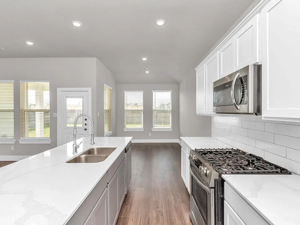 10642 Cascade Creek Dr