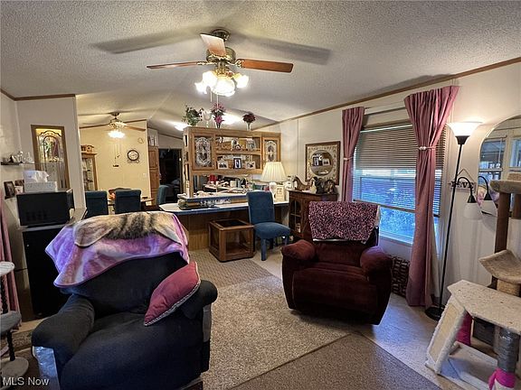 4th image of 170 Honey Ave