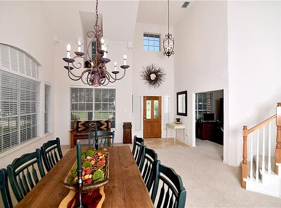 5th image of 2506 Dove Creek Dr