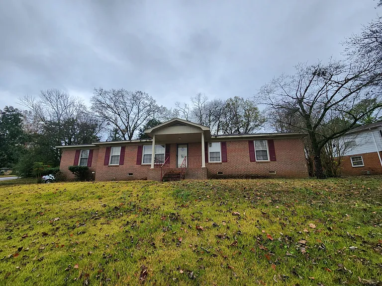 2801 Brett Rd NW — Photo 4