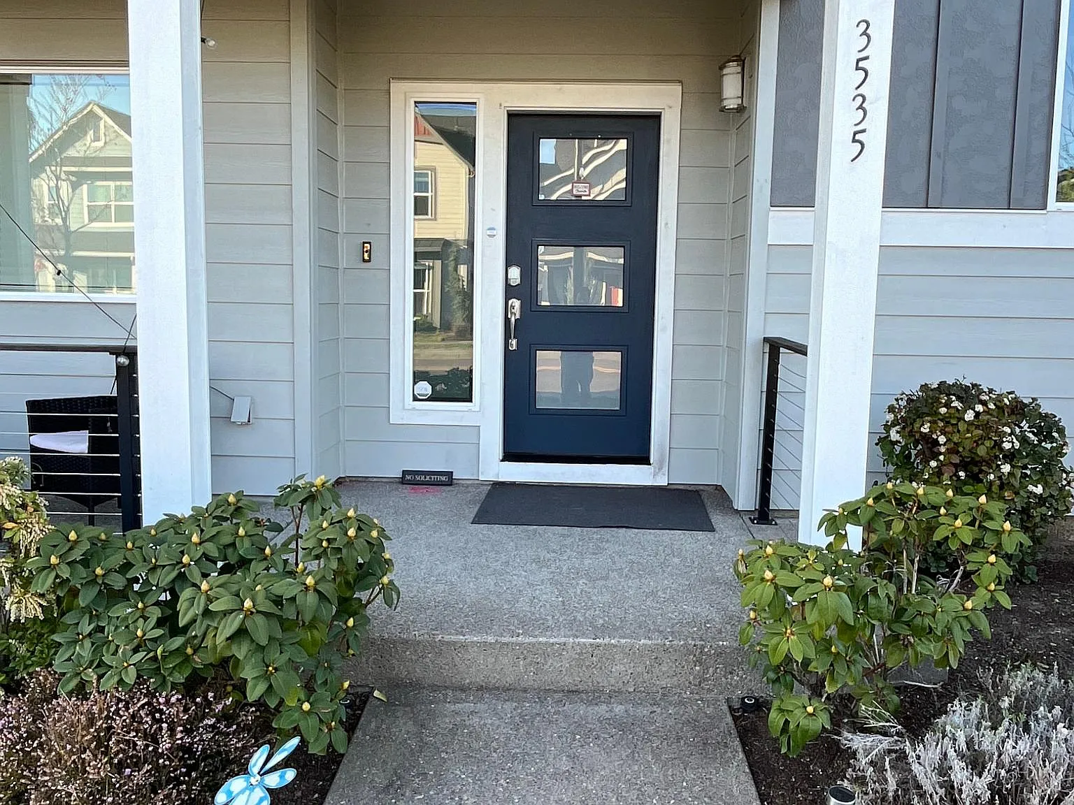 3535 SE Reed Dr — Photo 2