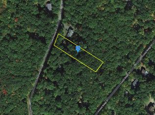 163 Cottonwood Dr, Hawley, PA