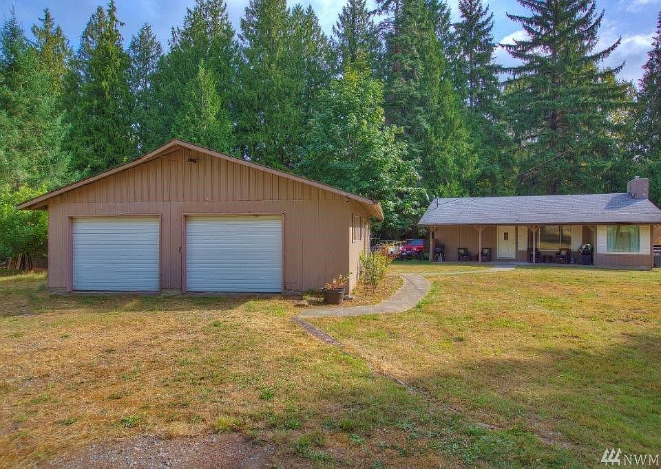 1st image of 8405 246th Ave E