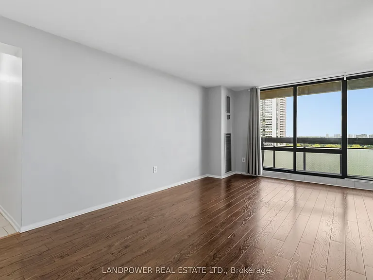 350 Seneca Hill Dr #Penthouse 14 — Photo 8