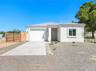 3553 E Lark Ln, Kingman, AZ 86409