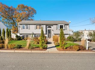 100 4th Ave, Cranston, RI 02910