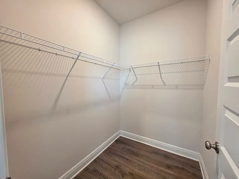 7757 Burnside Loop — Photo 13