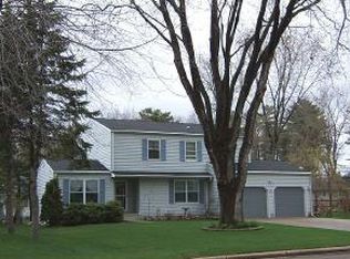 135 Humphrey Cir, Shawano, WI 54166