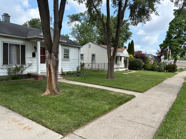 5876 Princess St, Taylor, MI 48180