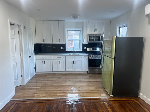 4th image of 118 Curtis Ln