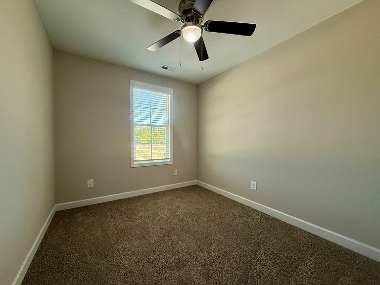 8103 King Rd — Photo 14