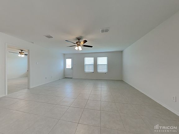 2nd image of 808 Odlozil Ln