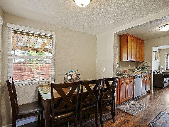 4th image of 2310 2nd Ave S #1