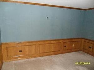 3rd image of 540 De Lasalle Ave