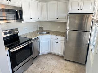 6 Terrace Dr #12A, Lancaster, PA 17601