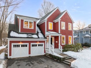 12 Vaille Ave, Lexington, MA 02421