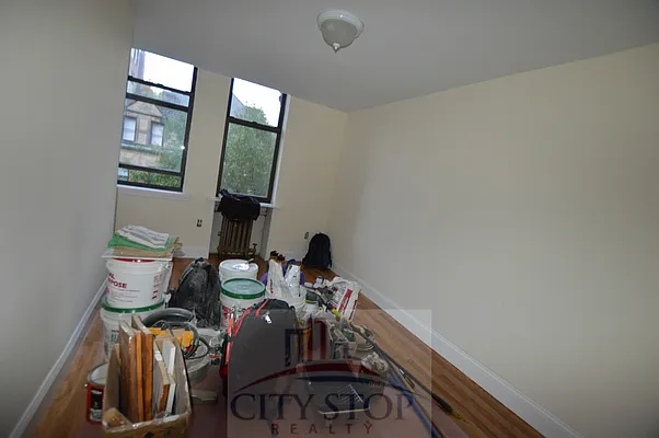 Rented by City Stop Realty | media 33