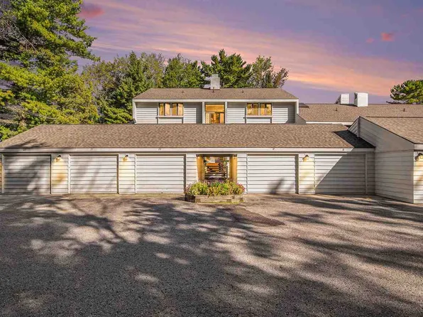 3400 Lakeside Dr S APT 22, Petoskey, MI 49770