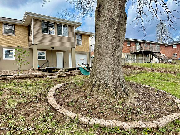 2nd image of 1713 Southwest Blvd