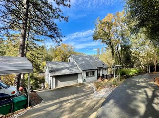 2826 Azalea Ln, Placerville, CA 95667