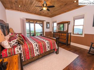 76 Valley Watch Ct, Banner Elk, NC 28604