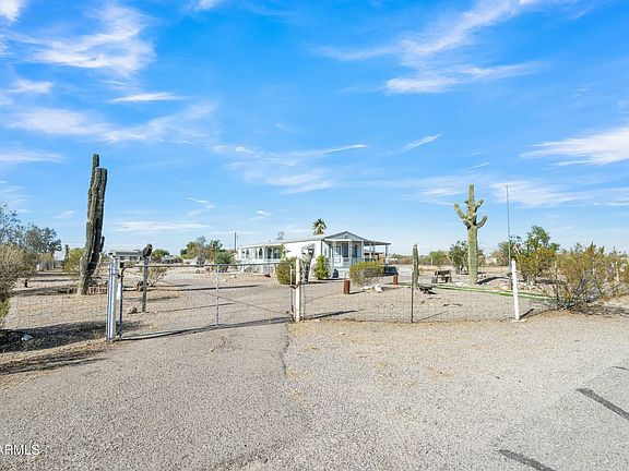 4th image of 9790 N BATTLEFORD Drive