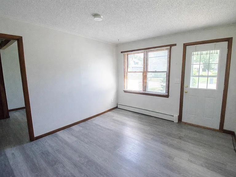 440 Church Ave — Photo 3