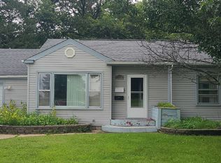 1320 Burton Ave, Waterloo, IA 50703