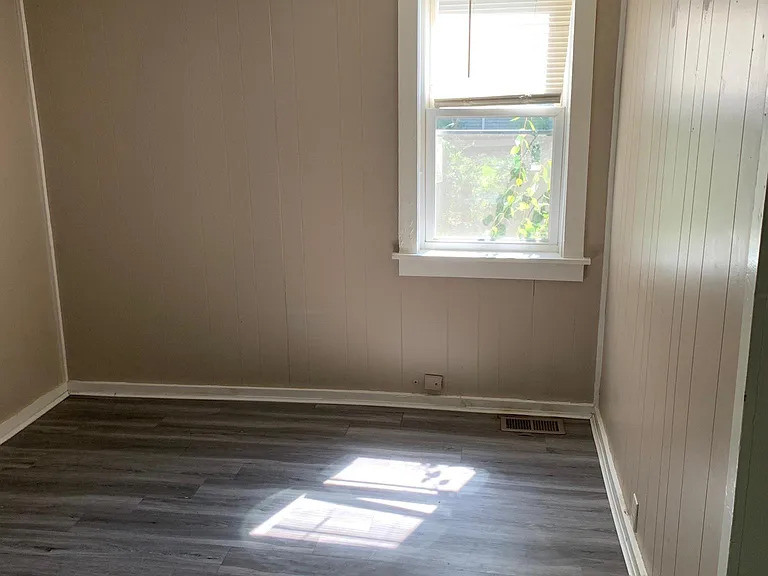 93 White Rock Rd #A — Photo 5