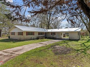 401 Uncas St, Logansport, LA 71049