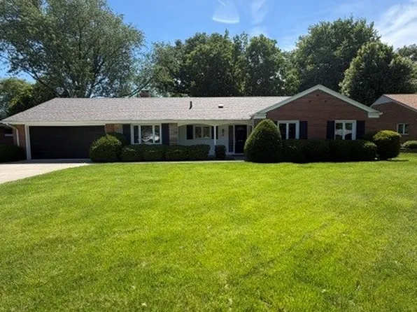 2274 W Country Club Pkwy, Toledo, OH 43614