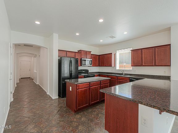 4th image of 36171 W PRADO Street
