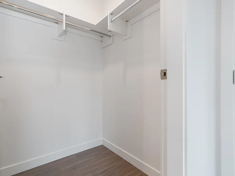 13615 Fraser Hwy #2403 — Photo 15