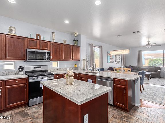 2nd image of 6279 S MARTINGALE Court