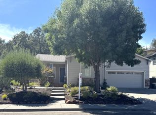 107 Saint Michael Ct, Cloverdale, CA 95425