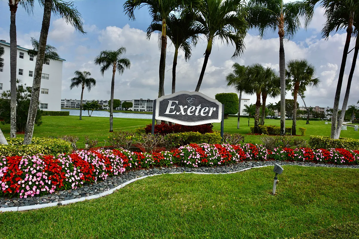Building Photo - 4070 Exeter Dr #D